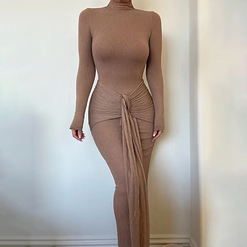 Long-sleeved bow dress, fashionable and sexy pleated slim dress