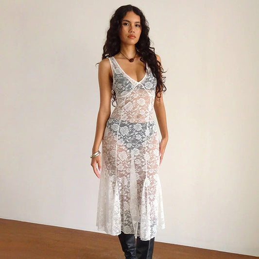 Sexy and fashionable V-neck see-through lace stitching long dress